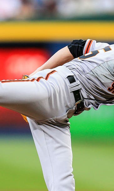 Giants' Lincecum stymies Braves, who lose their fourth straight